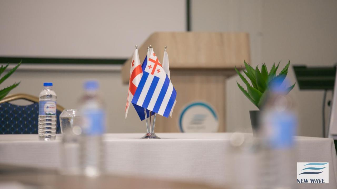 New Wave Hotel Μπατούμι Εξωτερικό φωτογραφία
